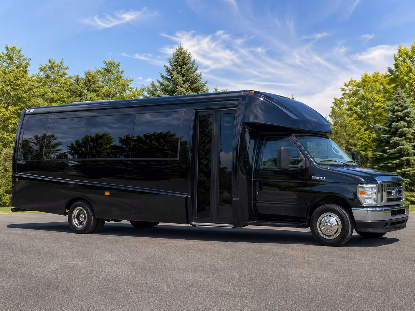 15 passenger minibus
