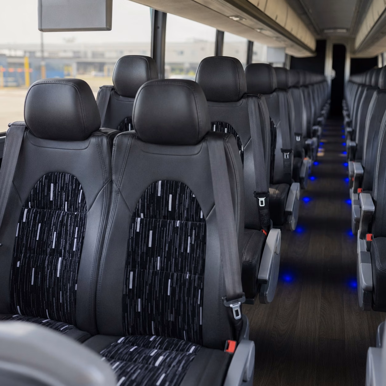 how where and when you re traveling affects orlando charter bus rates