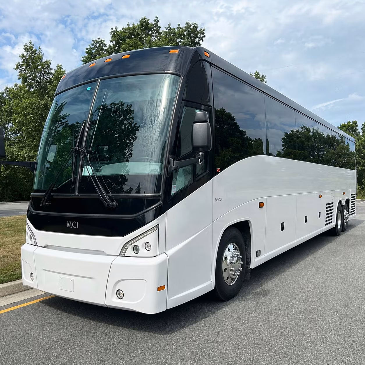 use charterbusrentalorlandofl com to book long distance bus transportation from orlando to any destination